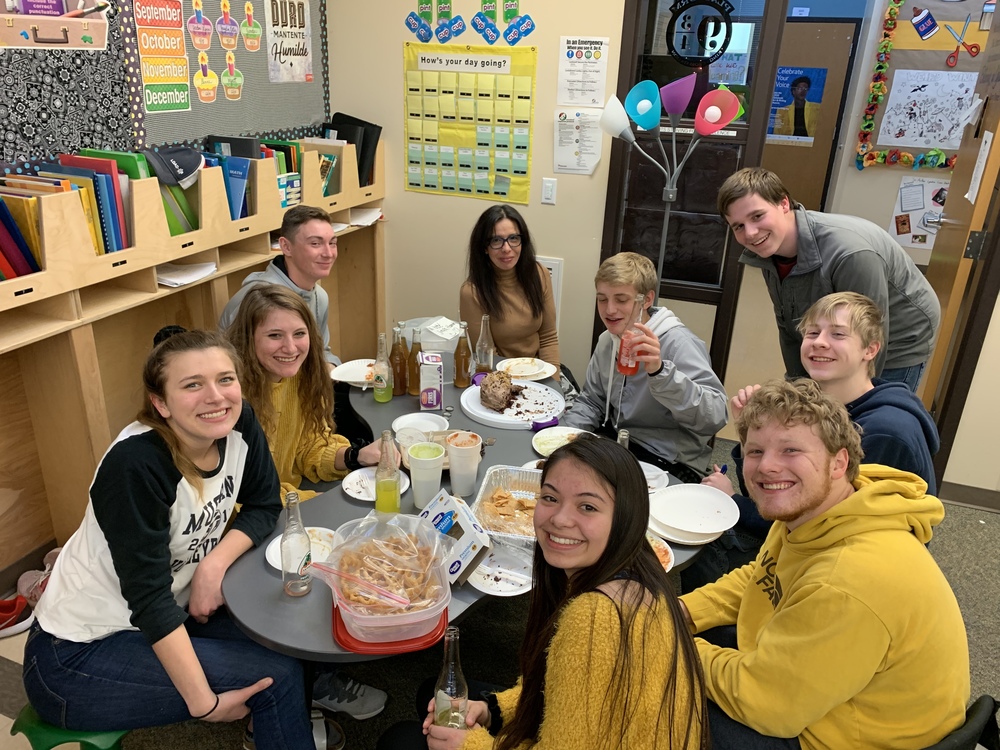 Spanish III: Hannah's Farewell Party